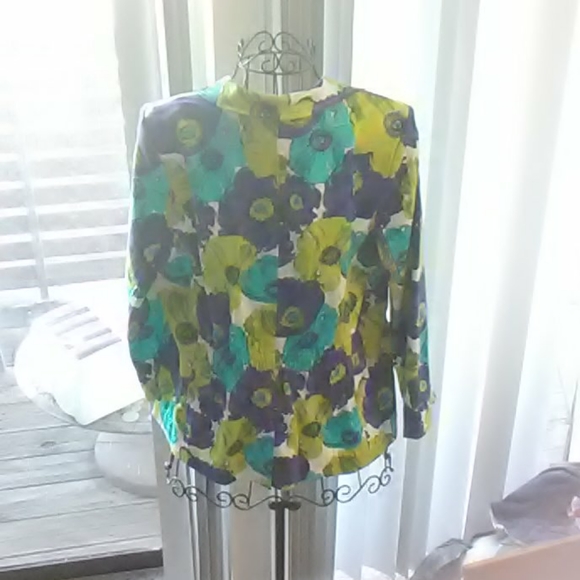 Gorgeous J. Rivers Blazer - Picture 4 of 7